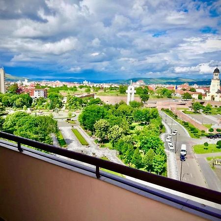 Midsummer Boulevard Lejlighed Alba Iulia Eksteriør billede