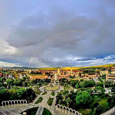 Midsummer Boulevard Lejlighed Alba Iulia Eksteriør billede