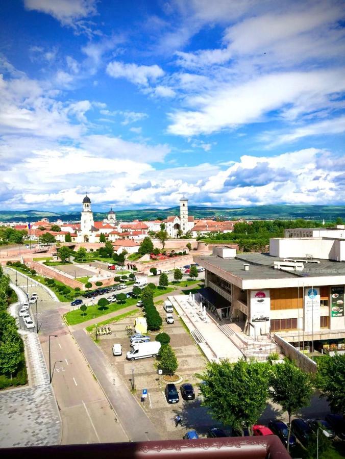 Midsummer Boulevard Lejlighed Alba Iulia Eksteriør billede