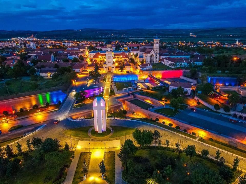 Midsummer Boulevard Lejlighed Alba Iulia Eksteriør billede