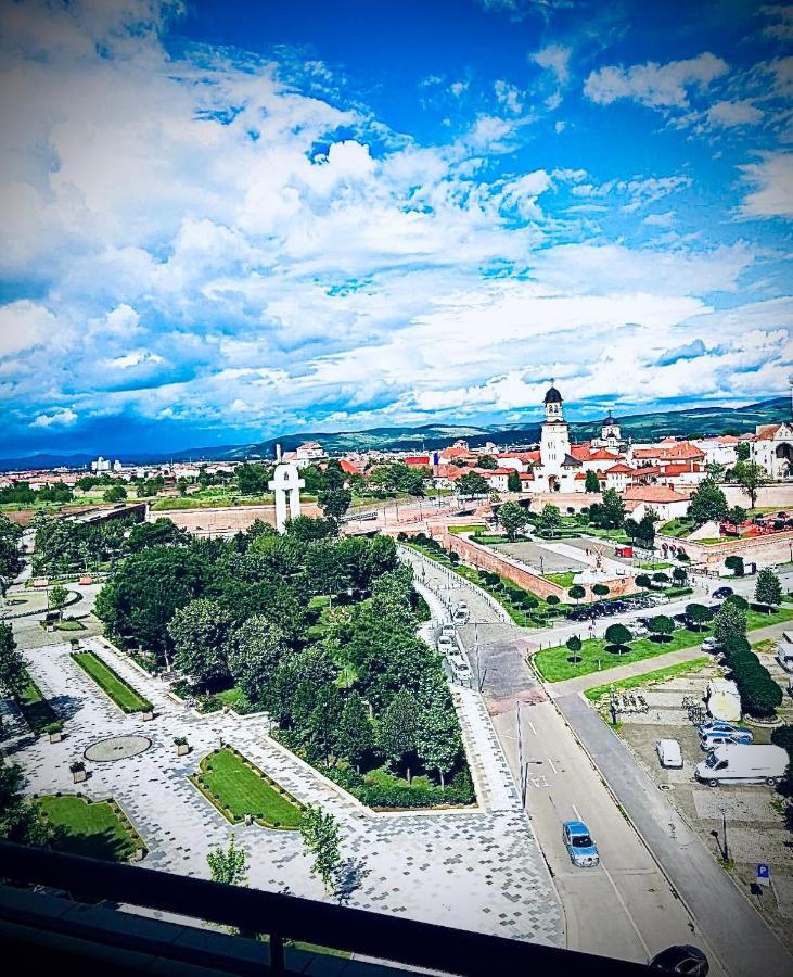 Midsummer Boulevard Lejlighed Alba Iulia Eksteriør billede